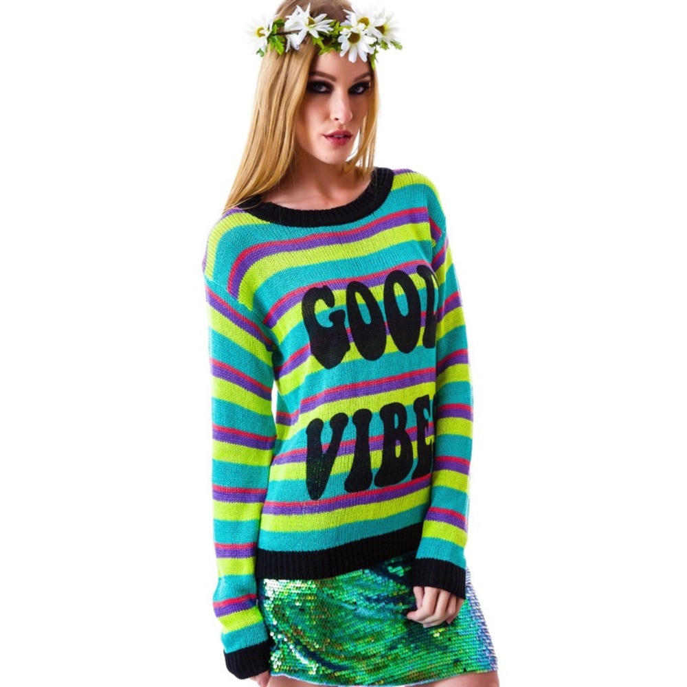 📌 Mink Pink Good Vibes Bold Sweater